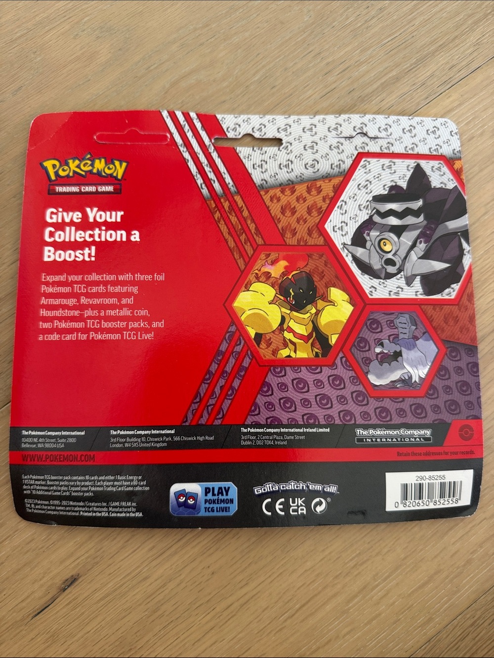 Pokemon Trading Card Game Booster Pack with Red, Purple, White, Orange Cards - Picture 3 of 5